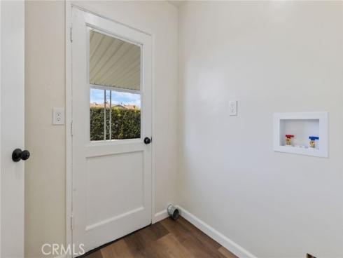 11421 Robert Lane , Garden Grove, CA