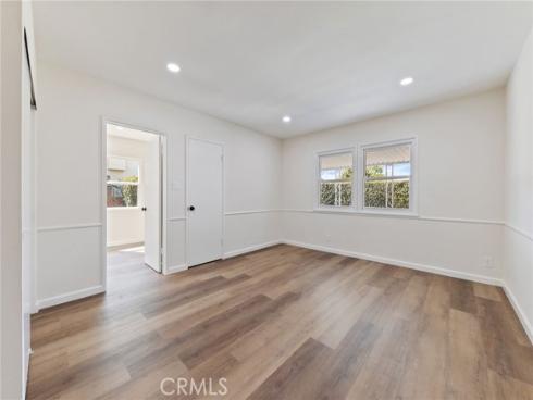 11421 Robert Lane , Garden Grove, CA