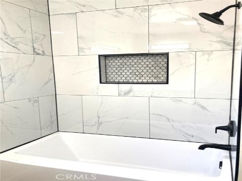 11421 Robert Lane , Garden Grove, CA