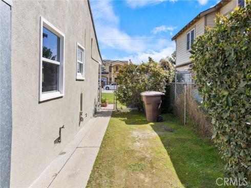 11421 Robert Lane , Garden Grove, CA