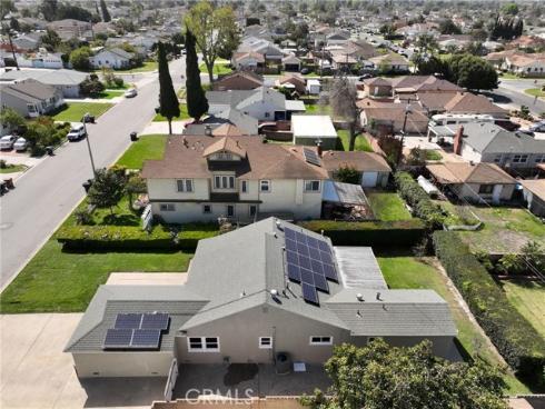 11421 Robert Lane , Garden Grove, CA