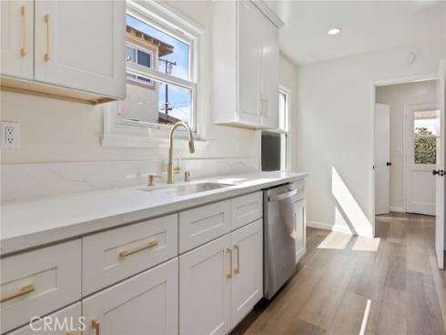 11421 Robert Lane , Garden Grove, CA