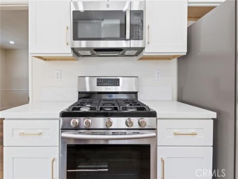 11421 Robert Lane , Garden Grove, CA