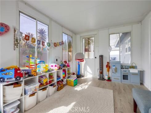 6342 Chapman Avenue , Garden Grove, CA