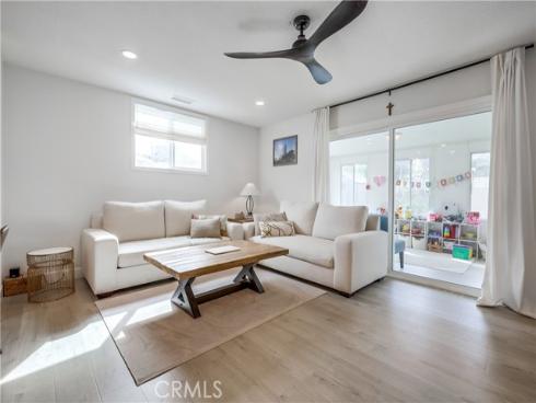 6342 Chapman Avenue , Garden Grove, CA