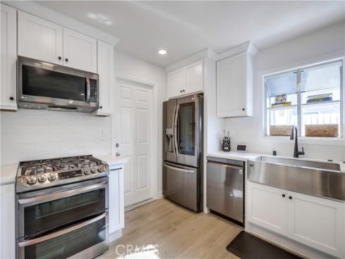 6342 Chapman Avenue , Garden Grove, CA