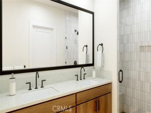 10002 Central Avenue, Garden Grove, CA