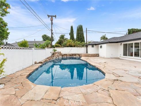 8771 La Grand Avenue, Garden Grove, CA