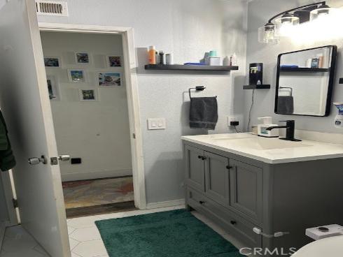 10591 Lakeside 200 Drive, Garden Grove, CA