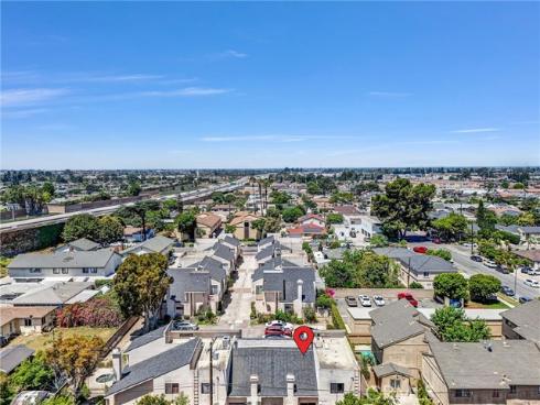 8391  Azita  7  Court, Garden Grove, CA