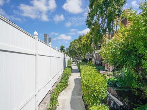 13175 Creek View F Drive, Garden Grove, CA