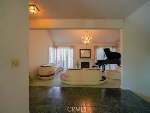 13175 Creek View F Drive, Garden Grove, CA