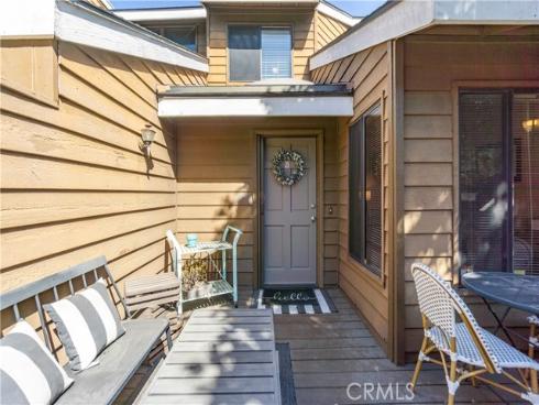 8520 Lake Knoll Avenue B