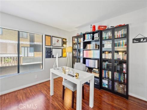 8520  Lake Knoll  B  Avenue, Garden Grove, CA