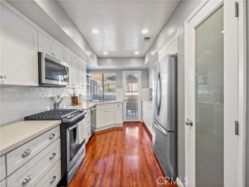 8520  Lake Knoll  B  Avenue, Garden Grove, CA