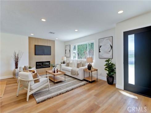 6801 chapman ave , Garden Grove, CA