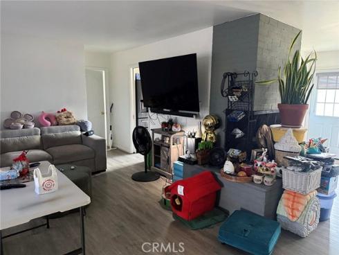 10882  Chapman   Avenue, Garden Grove, CA