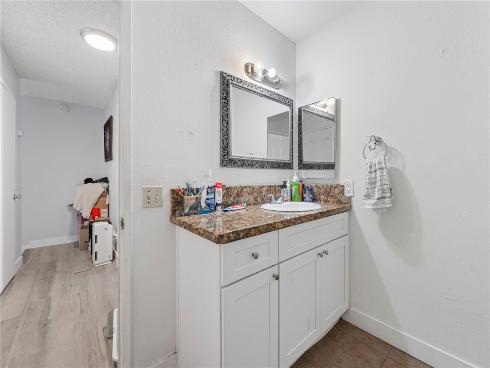 11321  Parkgreen  102 , Garden Grove, CA