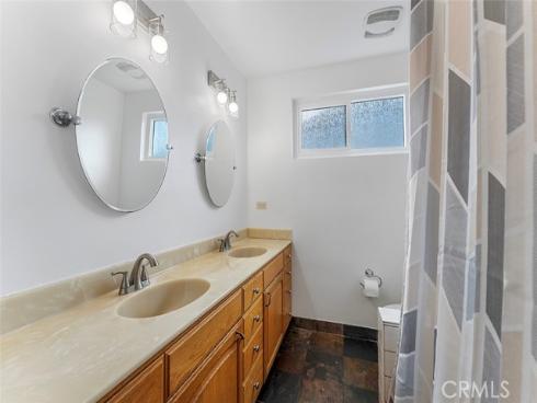 11552  9th  , Garden Grove, CA