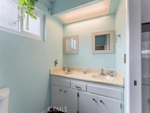 11552  9th  , Garden Grove, CA