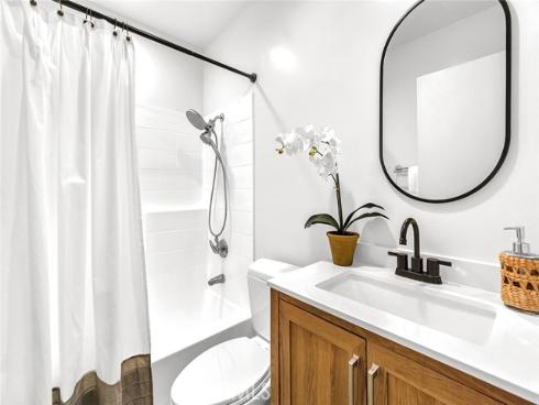 10371  Garden Grove Blvd.  27 , Garden Grove, CA