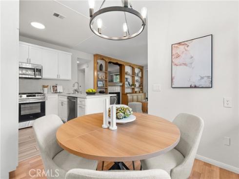 10521  Lakeside  I  Drive, Garden Grove, CA