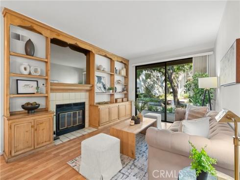 10521  Lakeside  I  Drive, Garden Grove, CA