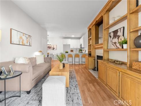 10521  Lakeside  I  Drive, Garden Grove, CA