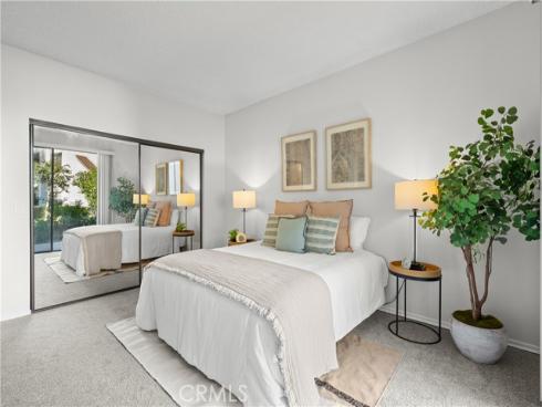 10521  Lakeside  I  Drive, Garden Grove, CA