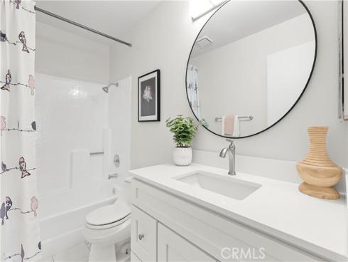 10521  Lakeside  I  Drive, Garden Grove, CA