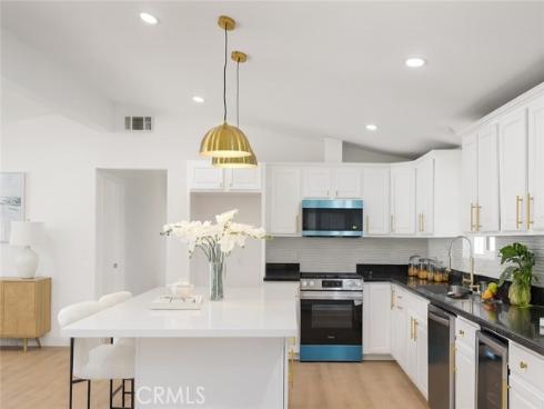 9881  Aldgate Ave  , Garden Grove, CA