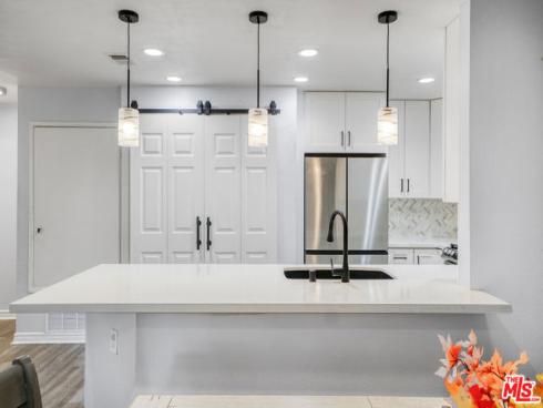 10401  Garden Grove  44  Boulevard, Garden Grove, CA