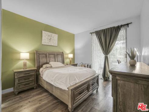 10401  Garden Grove  44  Boulevard, Garden Grove, CA