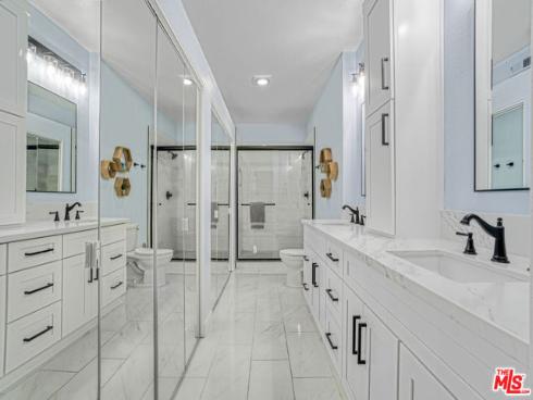 10401  Garden Grove  44  Boulevard, Garden Grove, CA