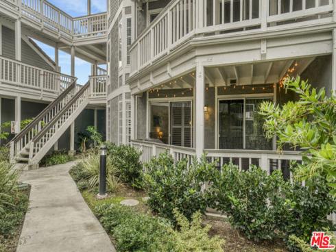 10401  Garden Grove  44  Boulevard, Garden Grove, CA