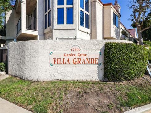 12600  Euclid  4  Street, Garden Grove, CA