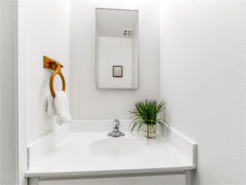 13839 Magnolia Street, Garden Grove, CA