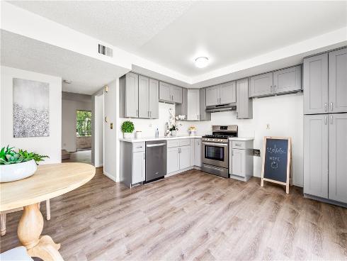 13839 Magnolia Street, Garden Grove, CA