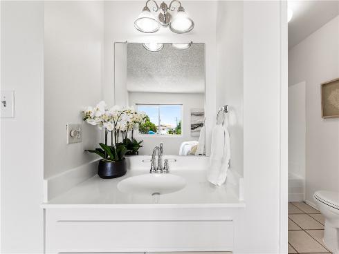 13839 Magnolia Street, Garden Grove, CA