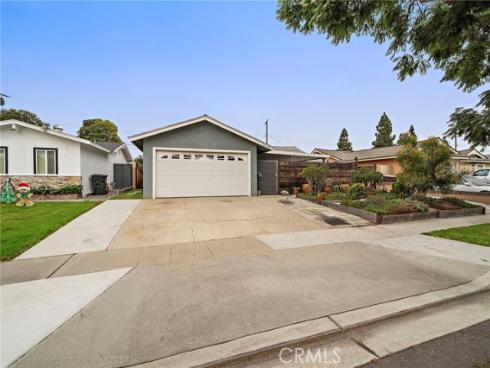 10581  Davit   Avenue, Garden Grove, CA