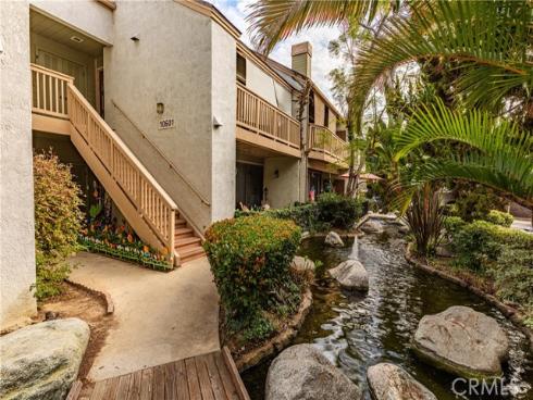 10601 Lakeside Dr 244