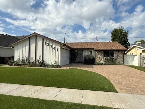 12741 Amethyst Street