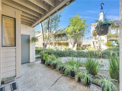 10550 N Lakeside Drive N. #e , Garden Grove, CA