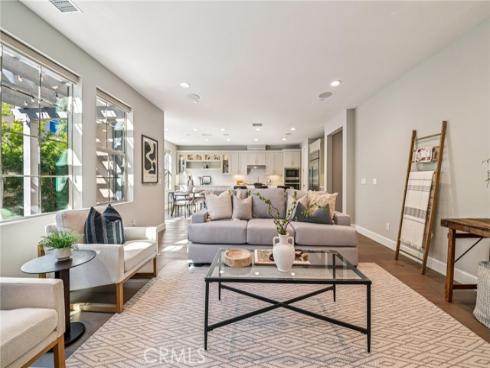 12925  Dahlia  , Garden Grove, CA