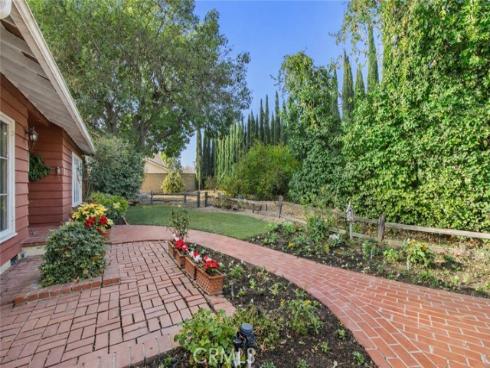 11252 Chapman Ave , Garden Grove, CA