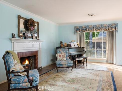 11252 Chapman Ave , Garden Grove, CA