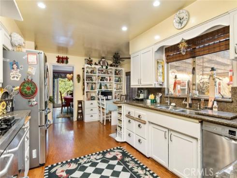 11252 Chapman Ave , Garden Grove, CA