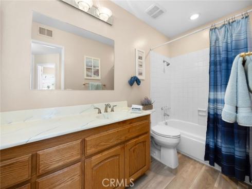 6889 Danvers Drive , Garden Grove, CA