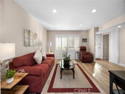 6889 Danvers Drive , Garden Grove, CA