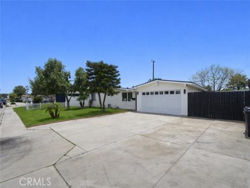 11411  Woodbury  , Garden Grove, CA